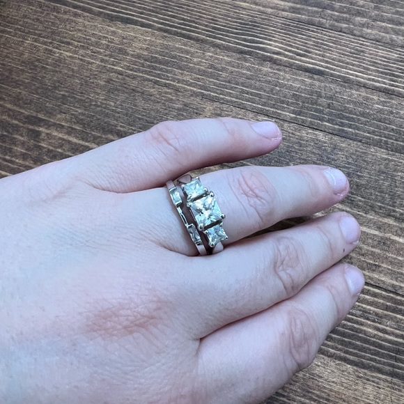 Silver Plated Cubic Zirconia Wedding Ring Set - Picture 3 of 3